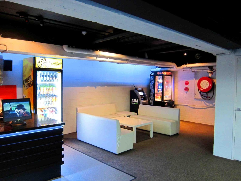 album3688_1381737191_PuloPoolHallBarsMelbourneBarCocktailparlour