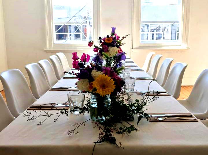 album5010_39159_luckypennycocktailpartyvenuesmelbournefunctionroomssouthyarrabirthday