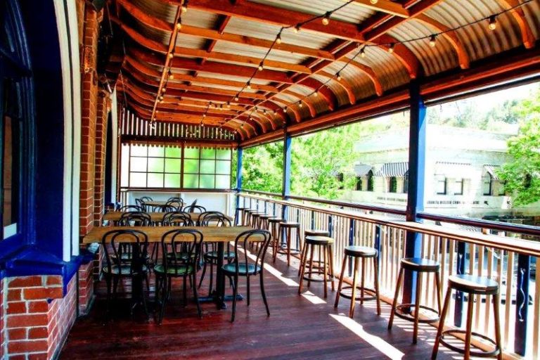 friscohotelbarwoolloomooloobarssydneypubspubcocktailtopbest