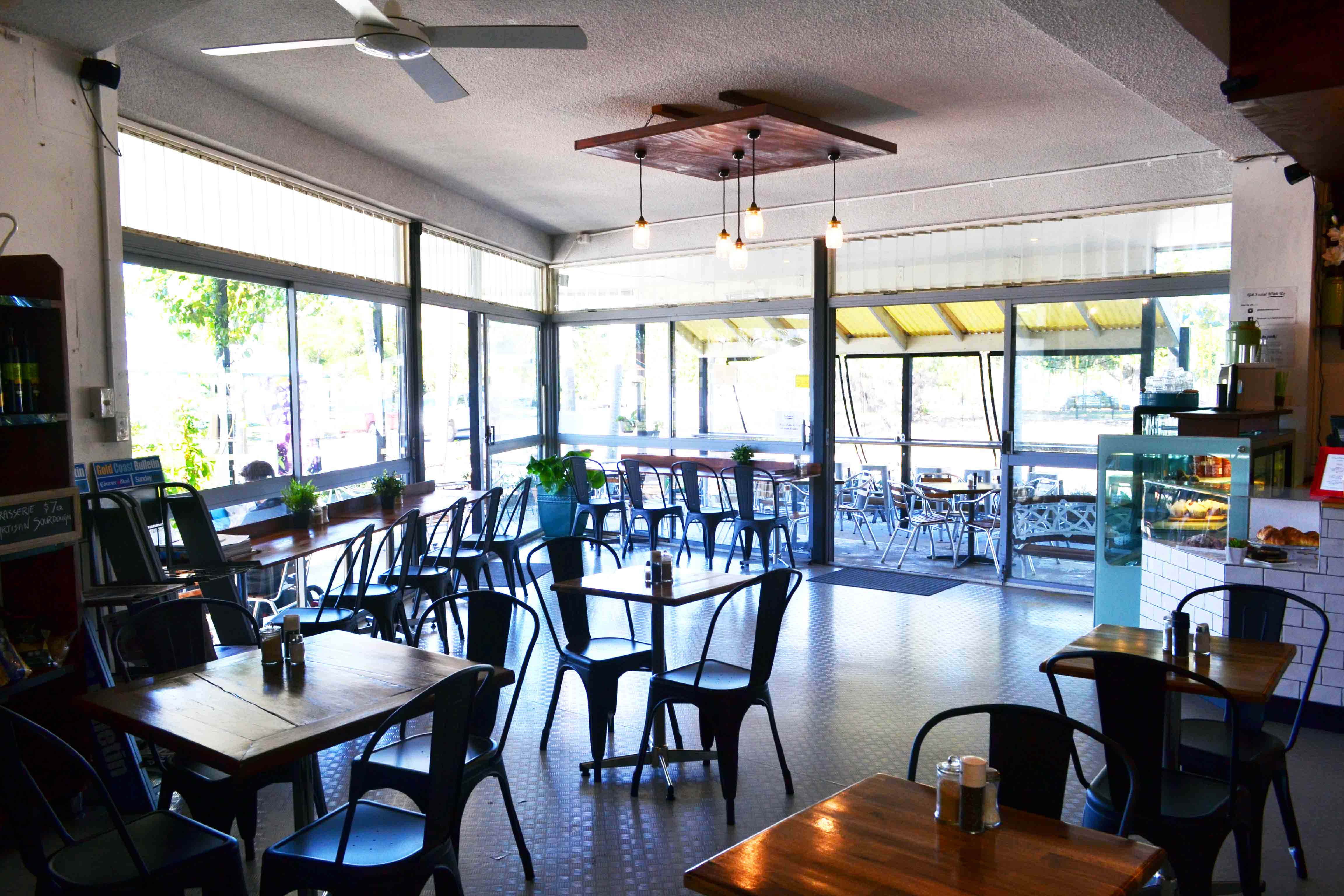 Lakeview Cafe & General Store Cafes Hidden City Secrets