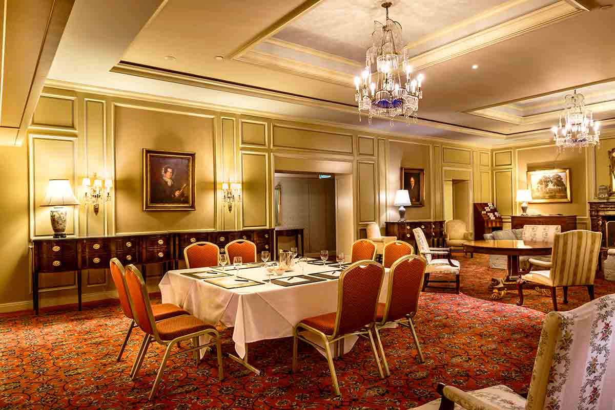 The Dining Room <br/> Fine Dining Restaurants