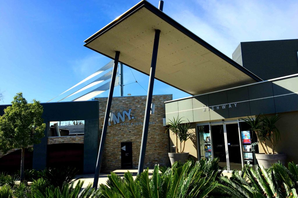 thehighwaybarplymptonbarsadelaidepubsoutdoorcocktailtopbest