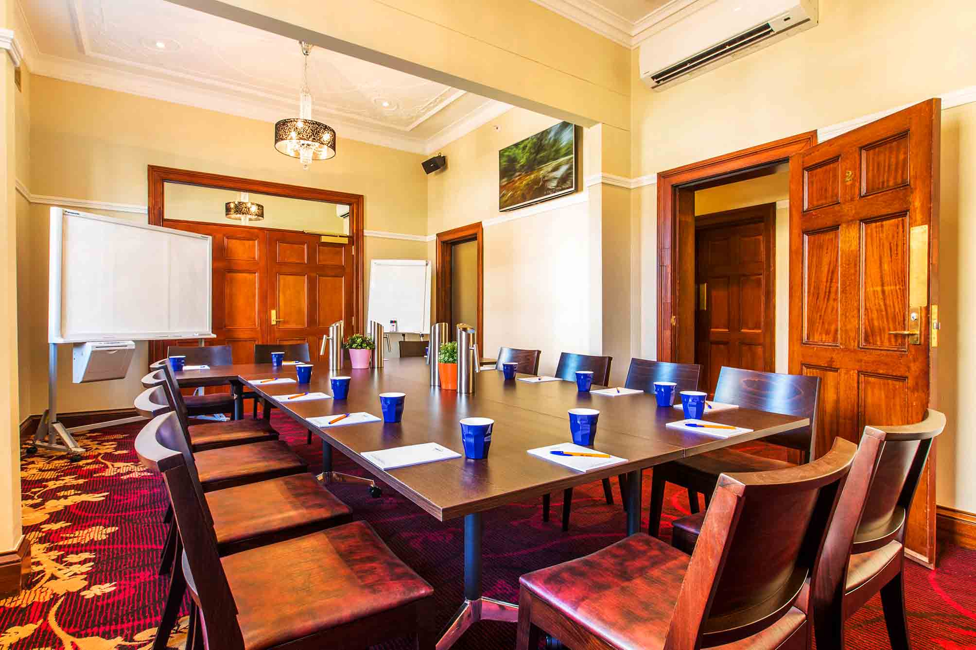 Crows Nest Hotel <br/> Pub Function Rooms