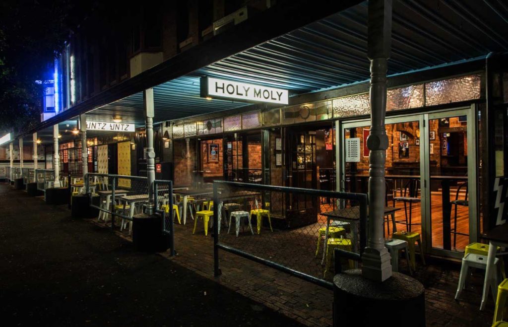 HolyMolyFunctionVenuesMelbourneRoomsHawthornVenueHireParty