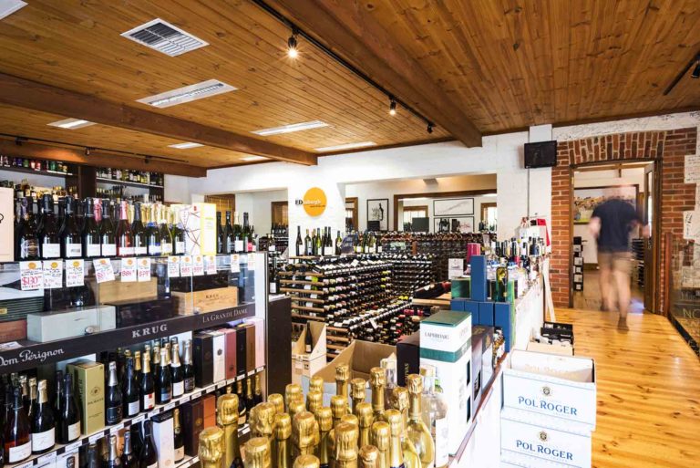 TheEdinburghHotelCellarsBarsMitchamBarAdelaidePubPubsTopBest