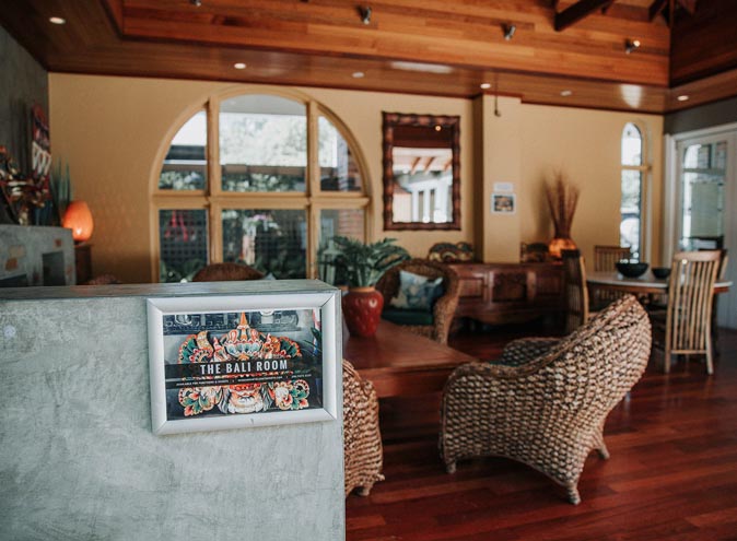 The-Windsor-Hotel-Bars-South-Perth-Bar-Pub-Pubs-Outdoor-Beer-Garden-Top-Best-Good-Cocktail-011