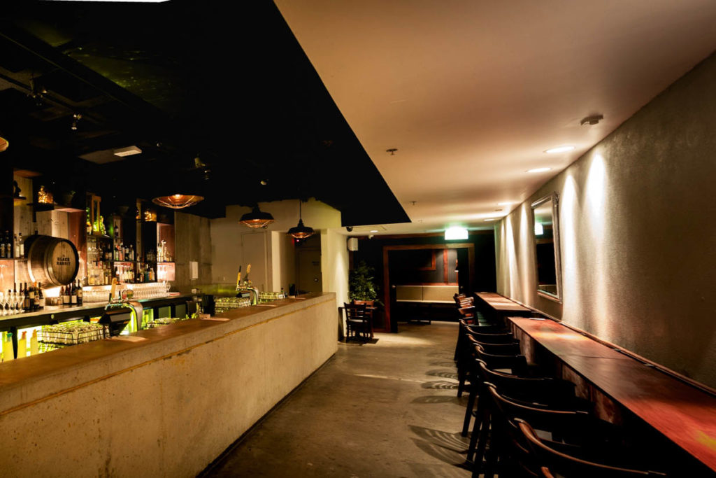 TheBlackRabbitBarCBDBarsMelbourneHiddenCoolBasementTopBest