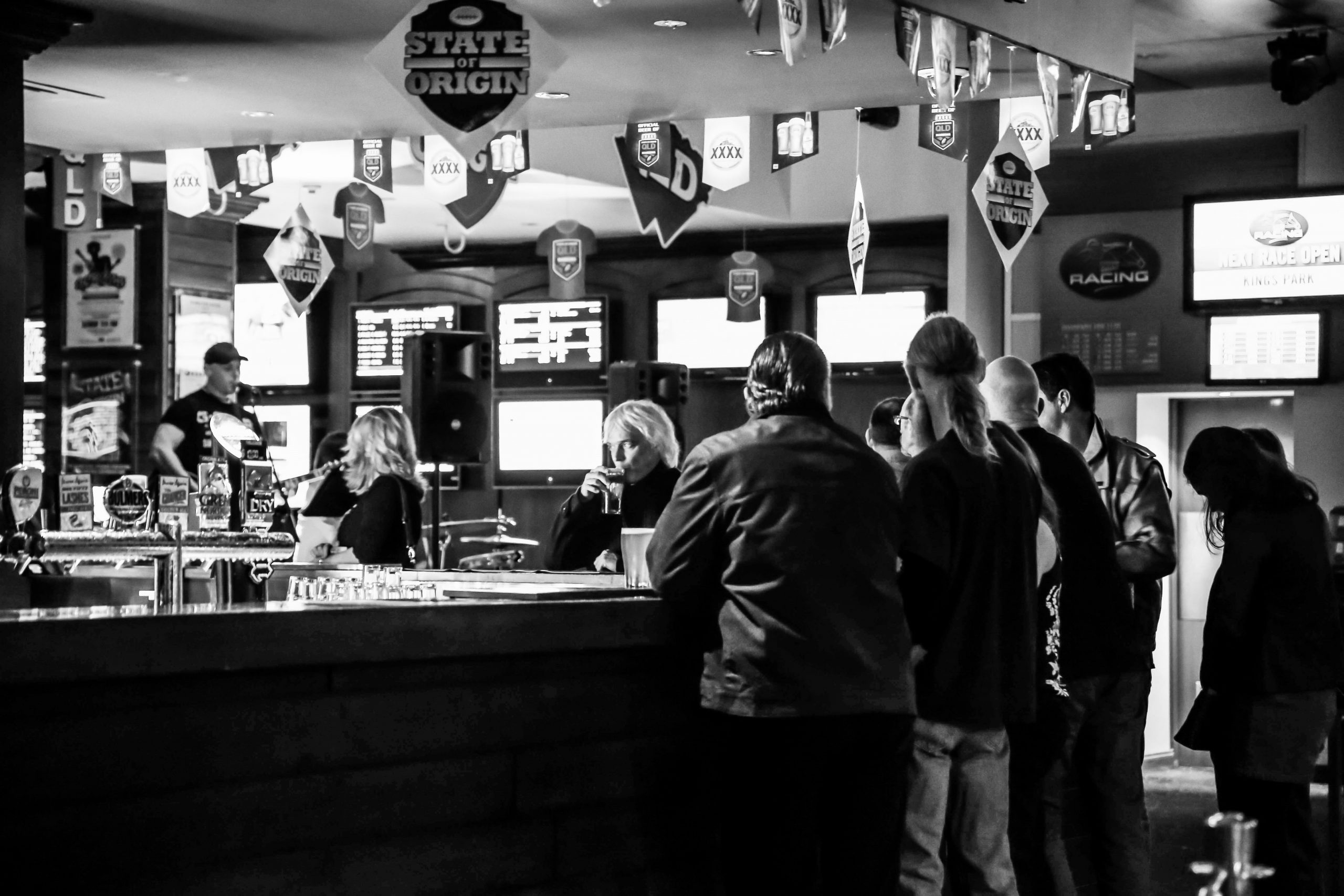 Hamilton Hotel Best Waterfront Bars Hidden City Secrets