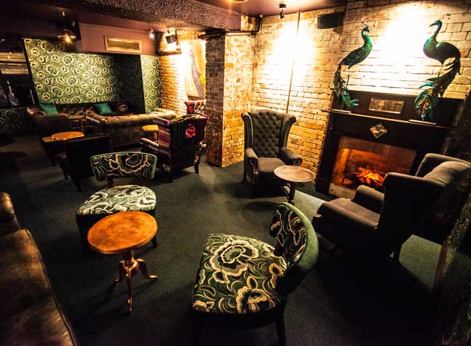 Prohibition-bar-fortitude-valley-bars-brisbane-hidden-laneway-underground-cocktail-top-best-good-themed-large-fun-club-nightclub-012