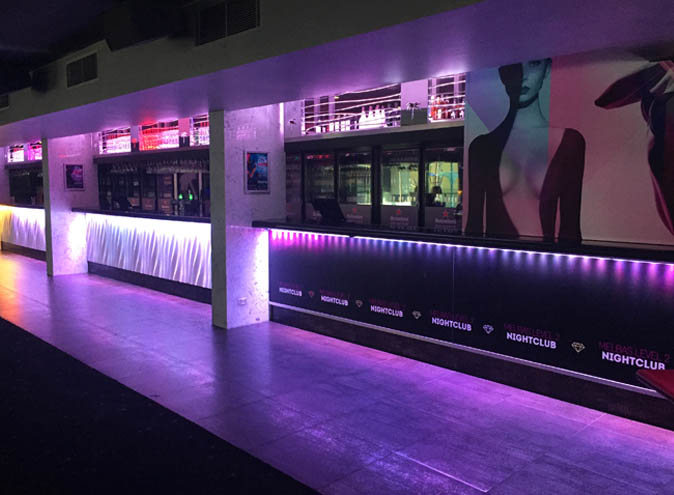 Melbas-On-The-Park-bar-Brisbane-Surfers-Paradise-Gold-Coast-hidden-nightclub-club-late-cocktail-dance-dancefloor-dj-fun-night-good-best-009