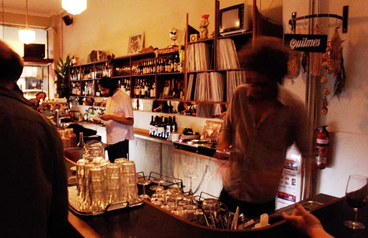 joes-shoe-store-northcote-chill-bar-dinner-wine-cocktail-beer-drinks-top-date-spot-venue-popular-relaxed-top-good