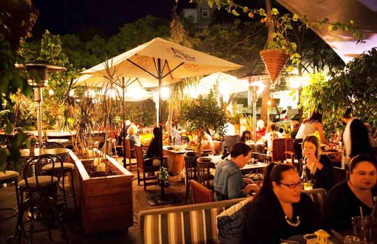 Summerhouse-Restaurant-&-Bar-CBD-Brisbane-dinner-romantic