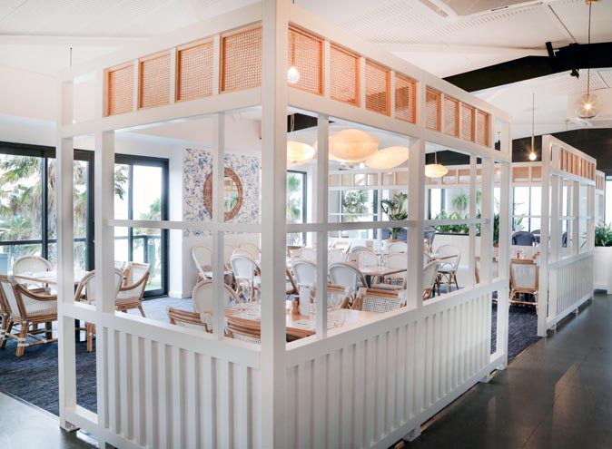 4 Captain Baxter St Kilda Melbourne Restaurant Bar Seafood Wine Seaside waterfront beach modern new open fresh best top wine fine dining ocean view views