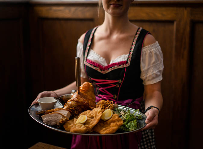 Hofbrauhaus –</br> Bavarian Restaurants