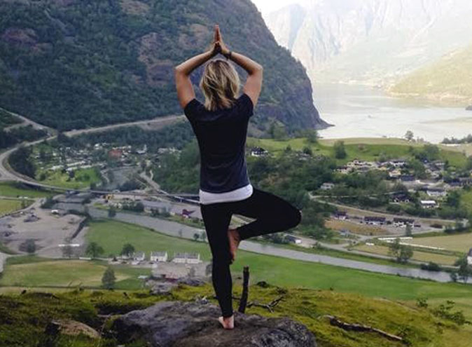 1 Classes With Glasses surry hills sydney social activity event events whats on best top byo booze drinking learning bustle studios meet friends make create creative learn new