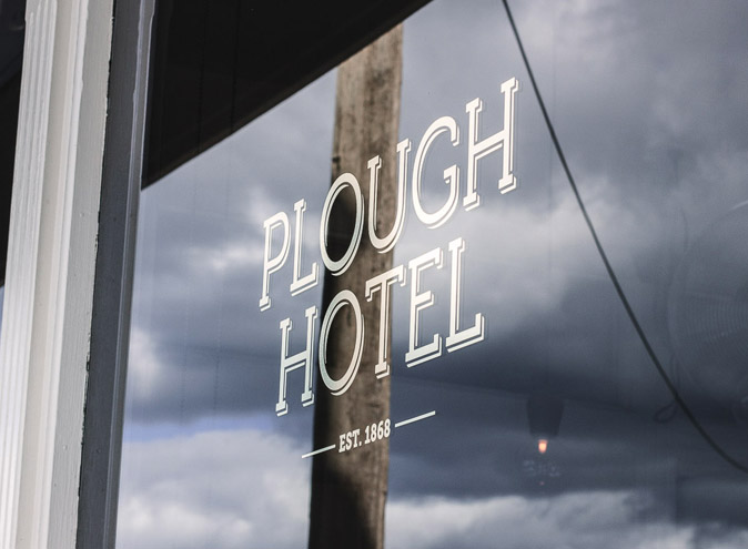 Plough Hotel </br> Modern Pubs