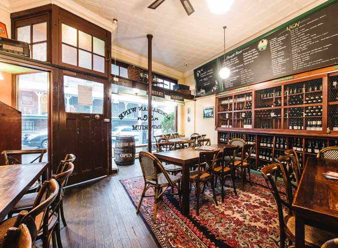 Australian Heritage Hotel Sydney The Rocks waterfront bar bars cocktails beer pub pubs old australian classic drinks good nice 003