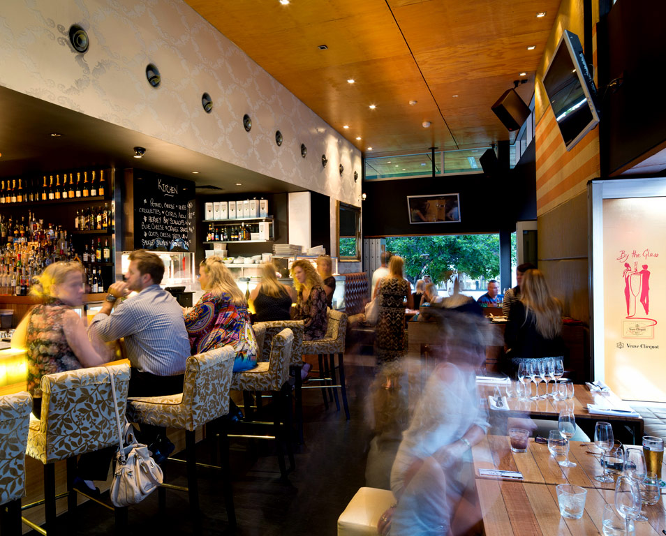 CruBar Bar Bars Winebar Wines Wine Cellar Aesthetic Restaurant Menu FoodMenu Brisbane CBD City 2 1