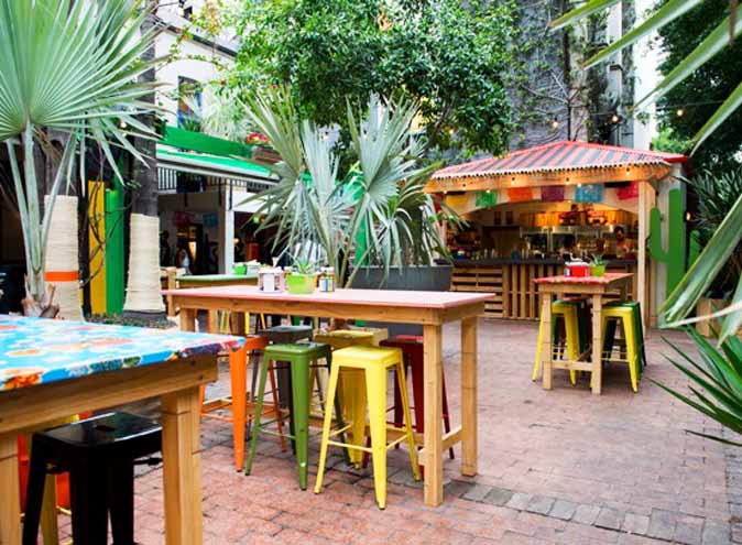 el loco sydney bar restaurant cupday mexican liveband outdoors