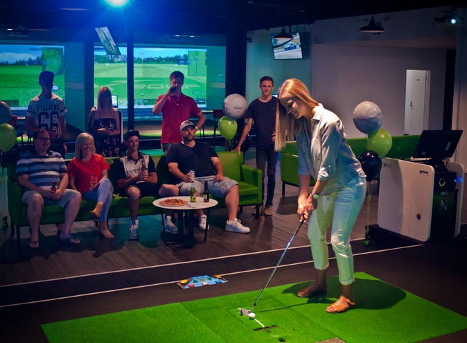 X-Golf <br/> Interactive Function Venues
