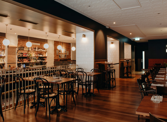 leonards bar restaurants bars brisbane cbd top best good cool modern cocktail date private 005