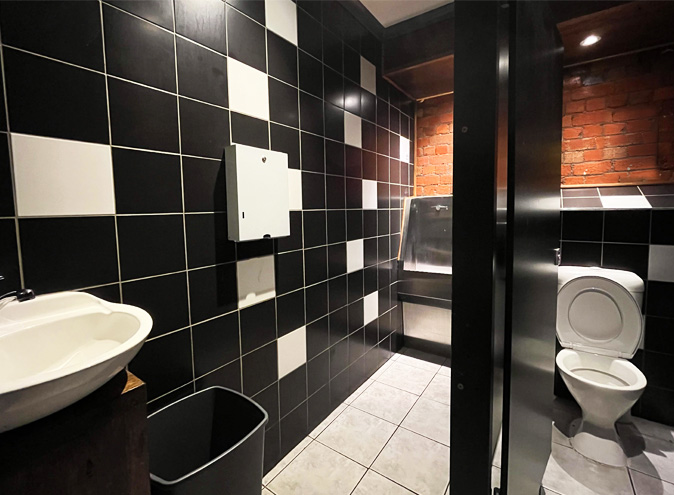 The Noble Experiment bar Collingwood bars top best good whiskey cool intimate date underground speakeasy hidden laneway cocktail 028