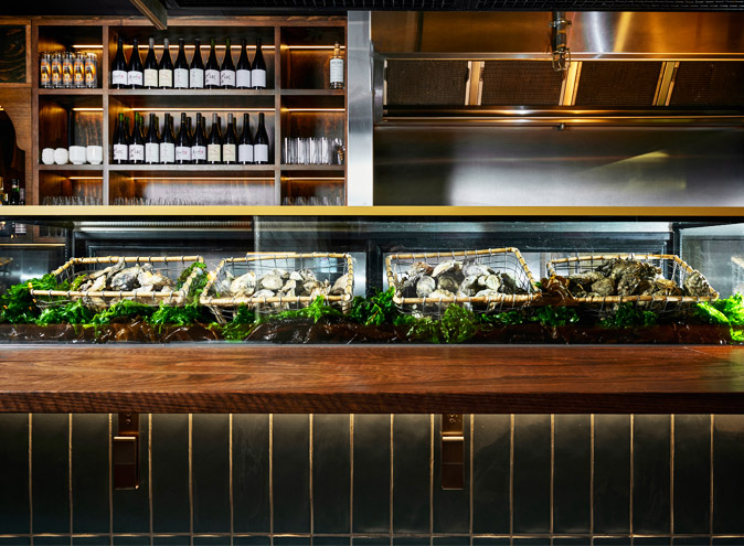 Pearl Diver <br> Cocktails & Oysters