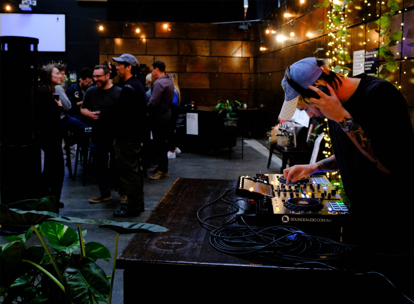 Rokeby 100 function rooms melbourne venues collingwood venue hire blank canvas warehouse space event product wedding photoshoot music party 10