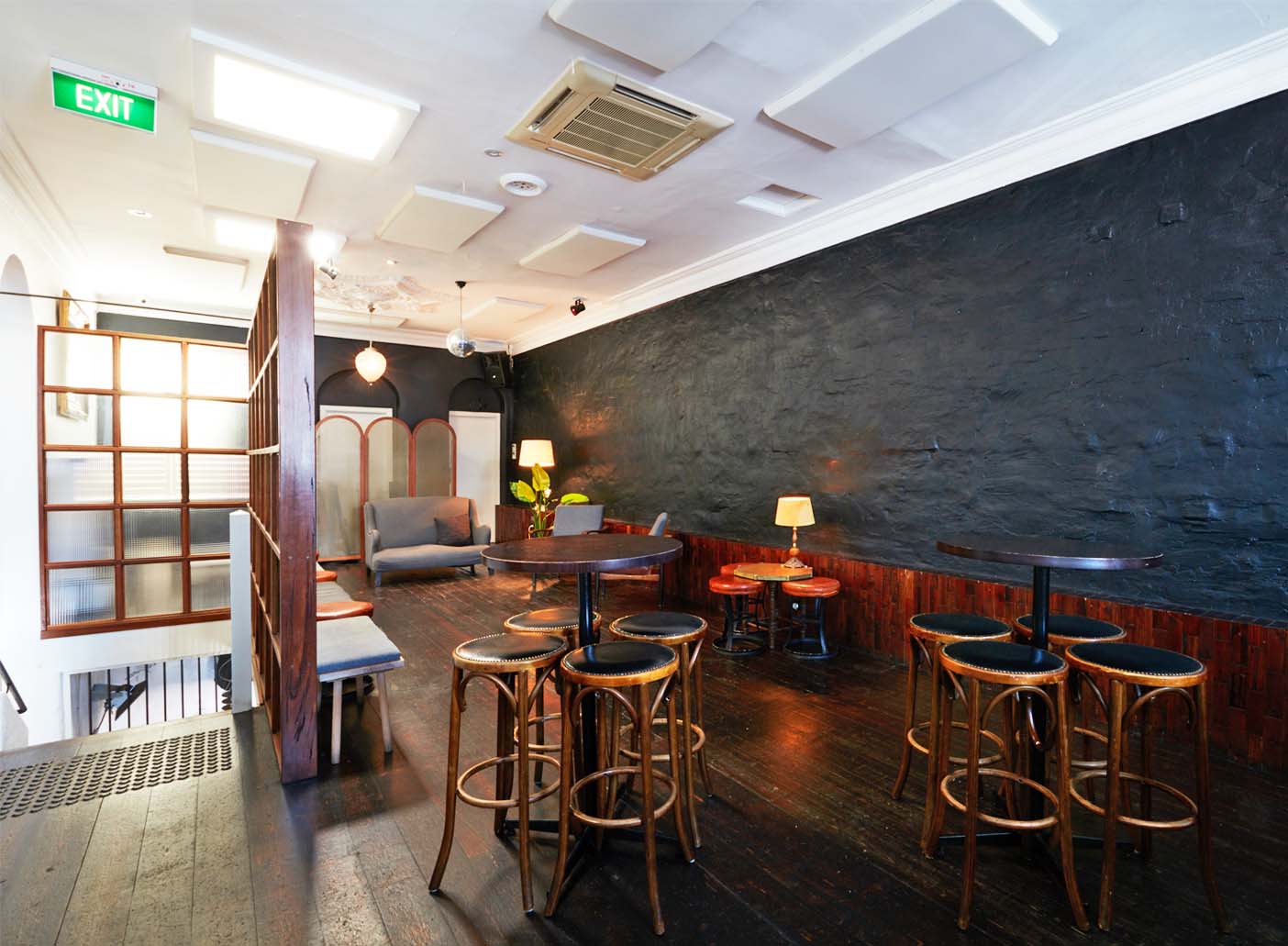 Aviary Hotel </br> Best Modern Pubs