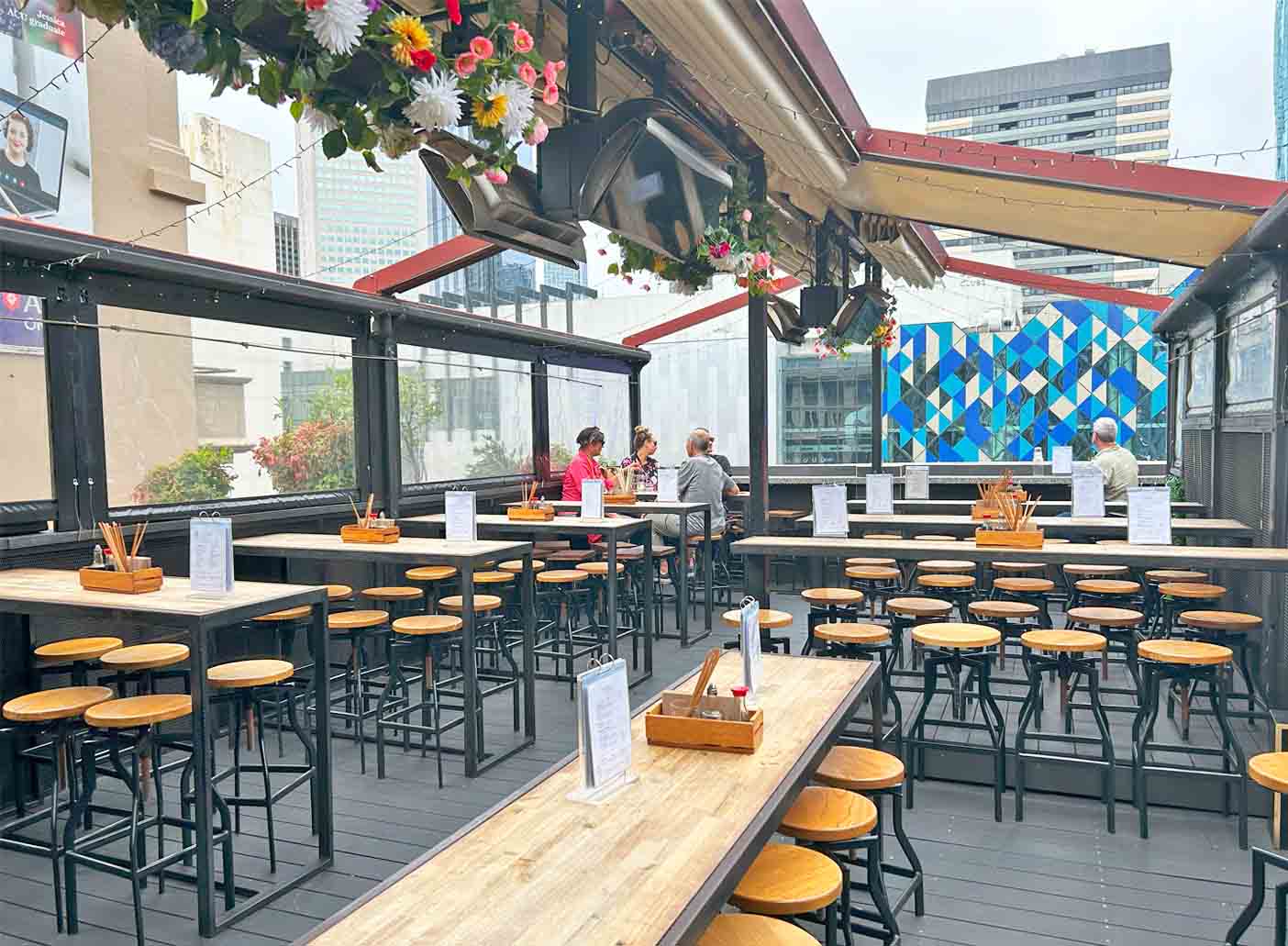 Goldilocks Rooftop Bar <br> Bars With A View
