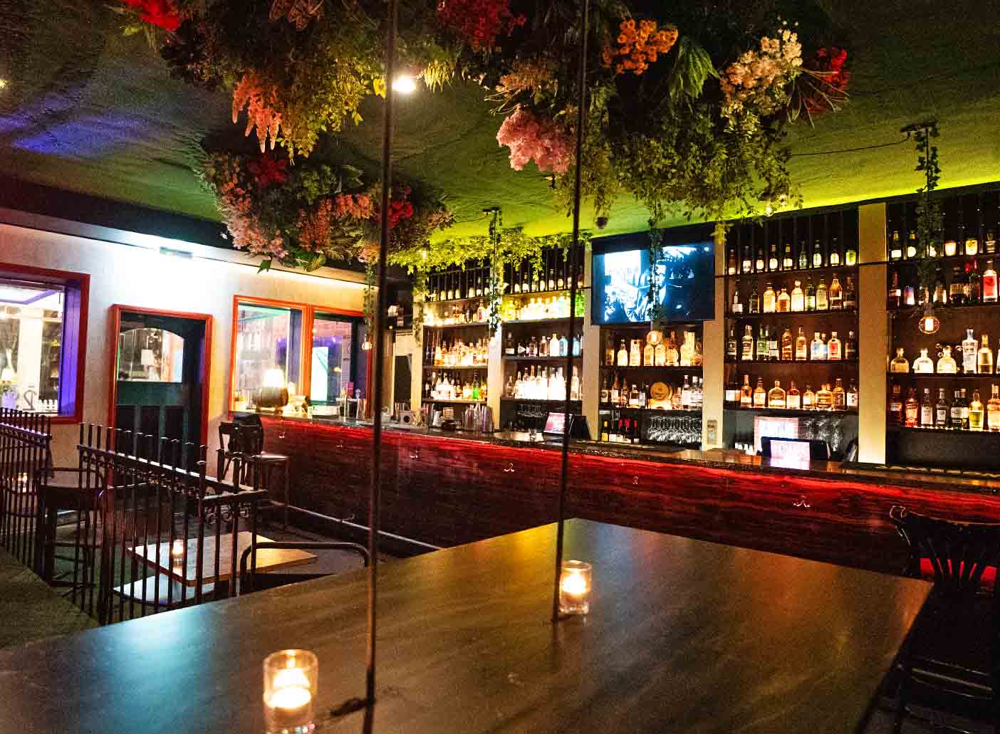 29th Apartment Bars St Kilda Bar Melbourne Fitzroy Street Cool Unique Small Top Best Good Open Late Outdoor Cocktail Fun Dancefloor (26)