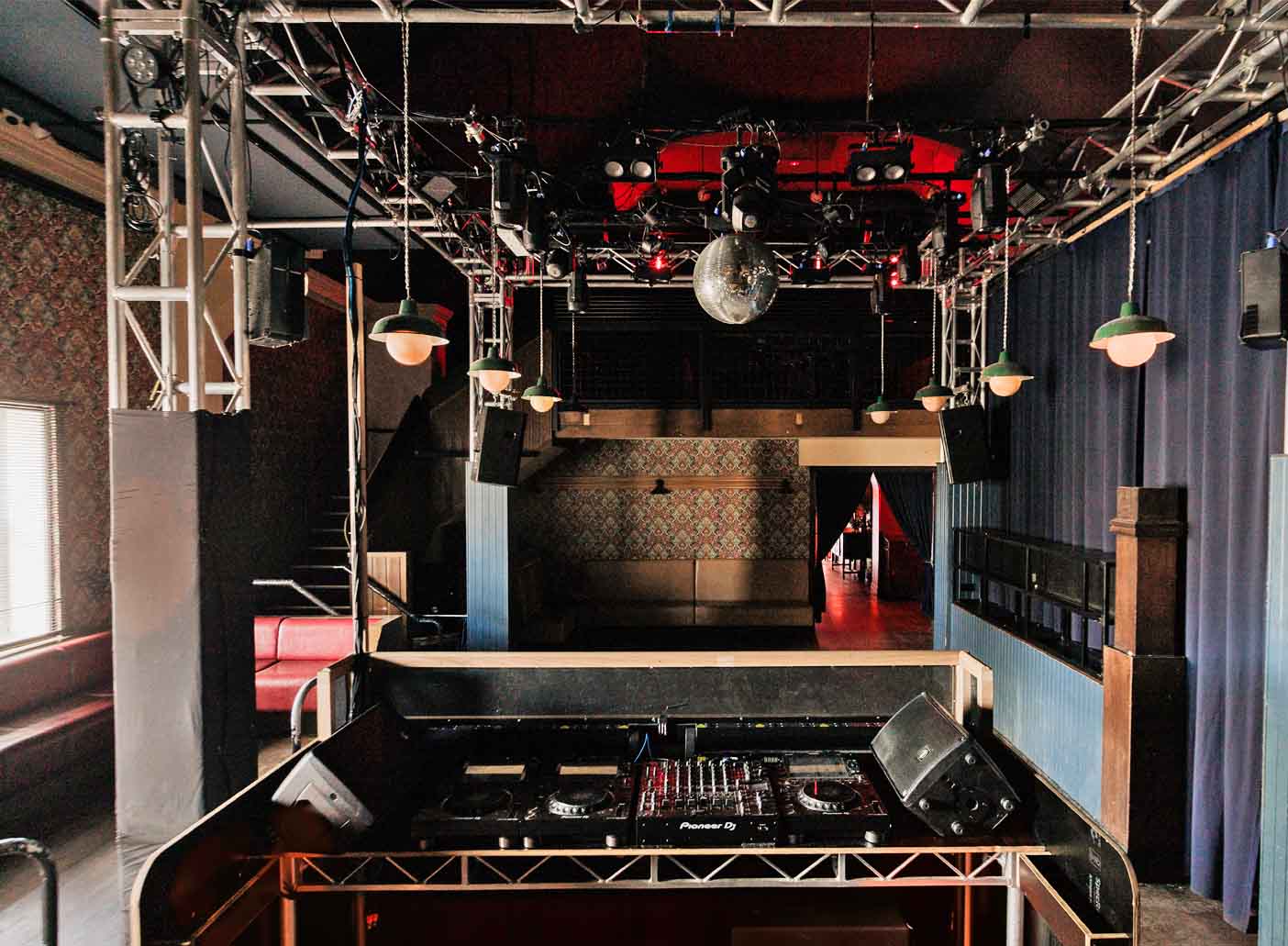 New Guernica <br> Smith St Function Venues
