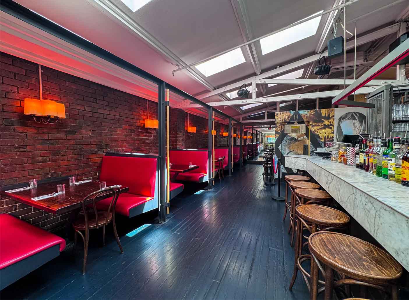 Magic Mountain Saloon