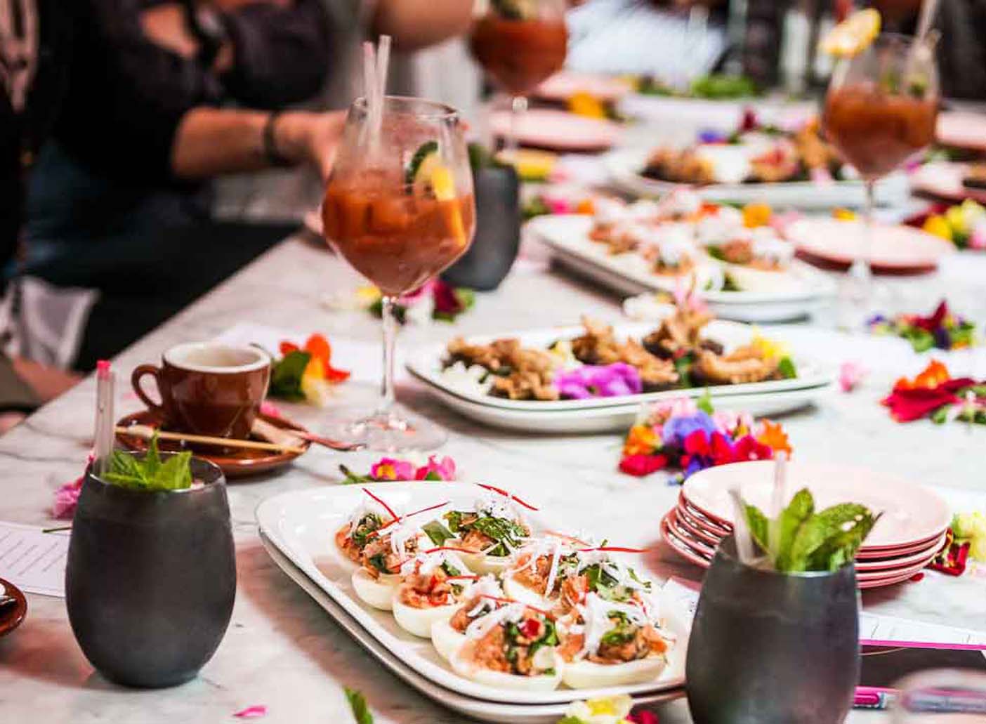 Magic Mountain Saloon