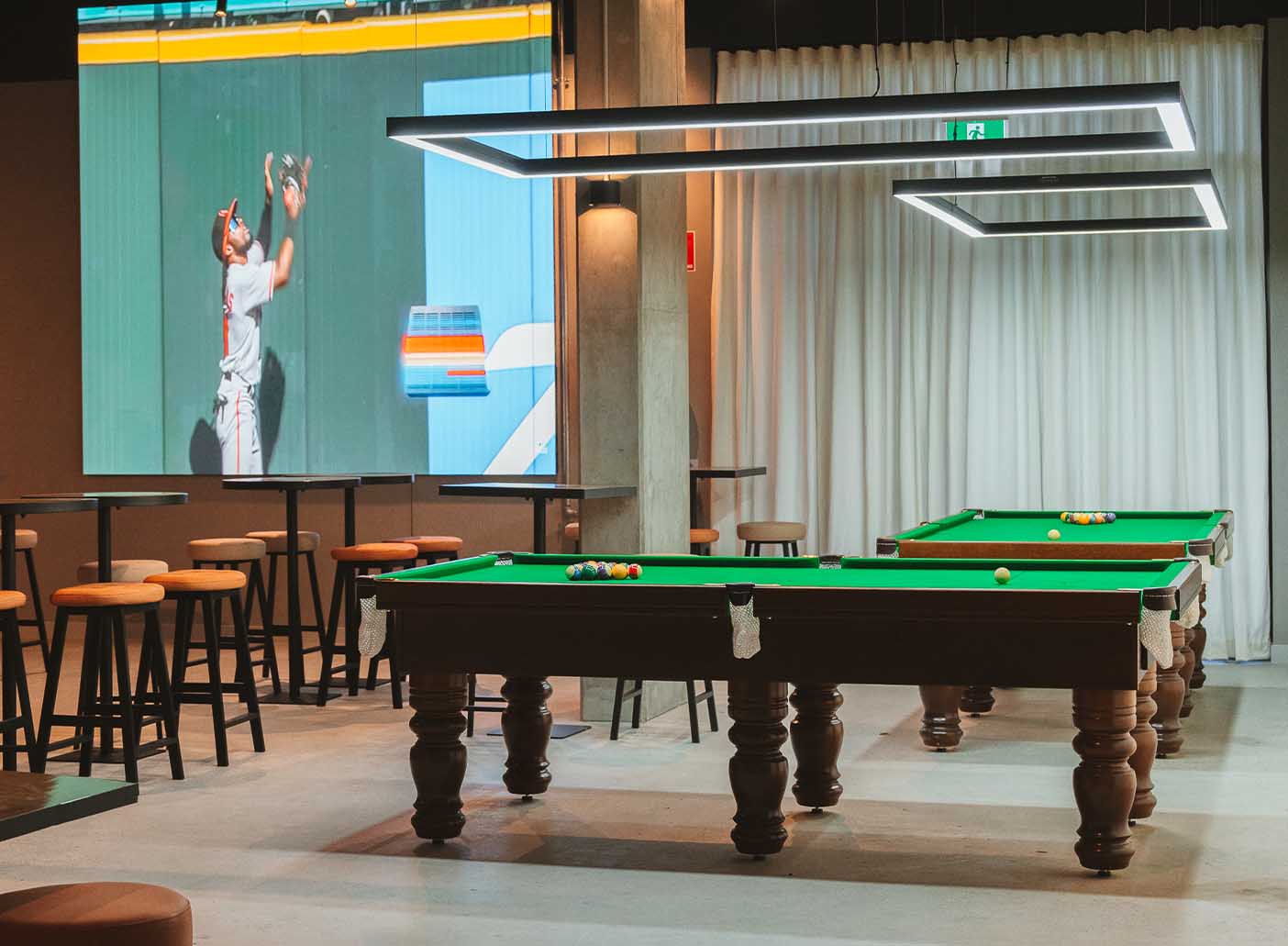 The Ballpark Portside Brisbane Restaurant Dining Drinks Bagels American Baseball Dart Boards Pool Tables Good Food Dumbo Restaurants 002