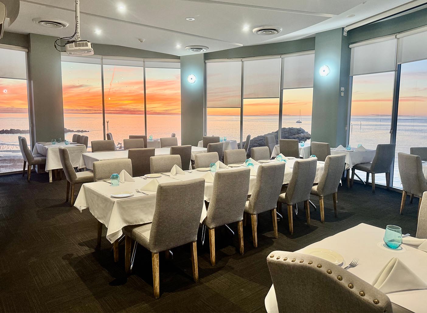 Sammys on the marina adelaide glenelg restaurant restaurants dining seafood australian fine view top best nice food waterfront 014