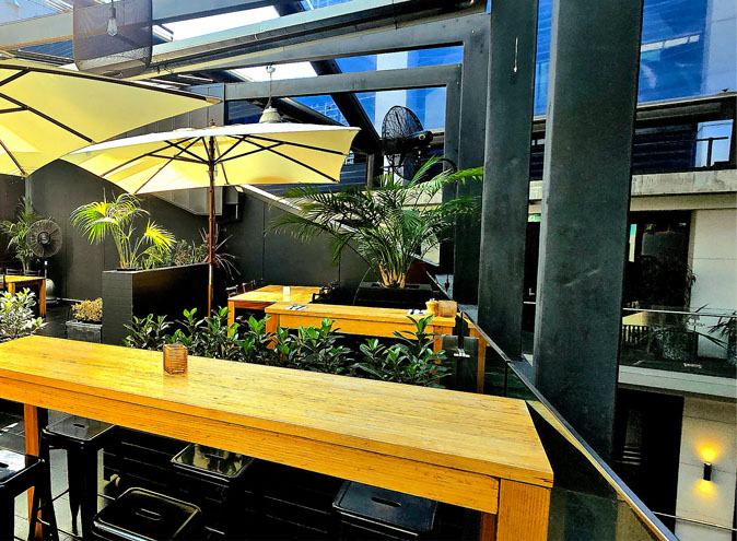 Slate Restaurant & Bar