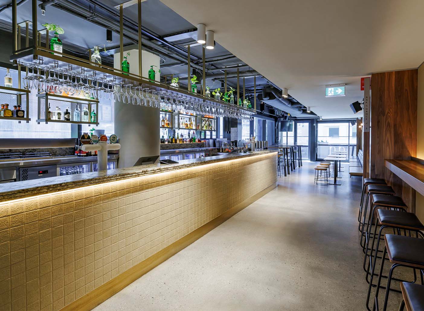 The Metropolitan Hotel