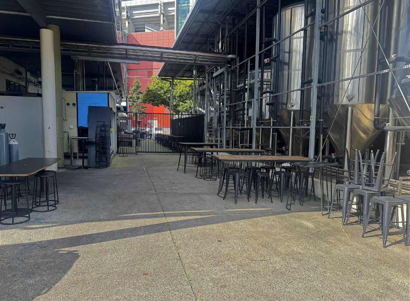 Last Man Standing Brewery